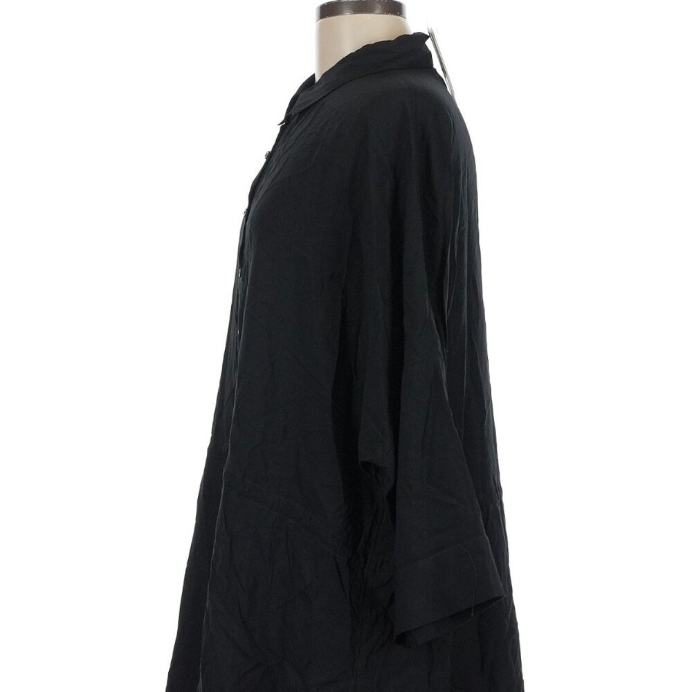 NWT Size M - 3/4 sleeve button-down shirt - Picture 6 of 11